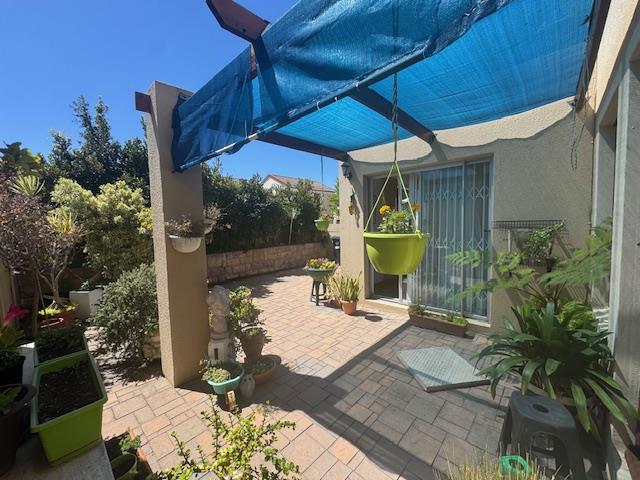 To Let 3 Bedroom Property for Rent in Parklands Western Cape